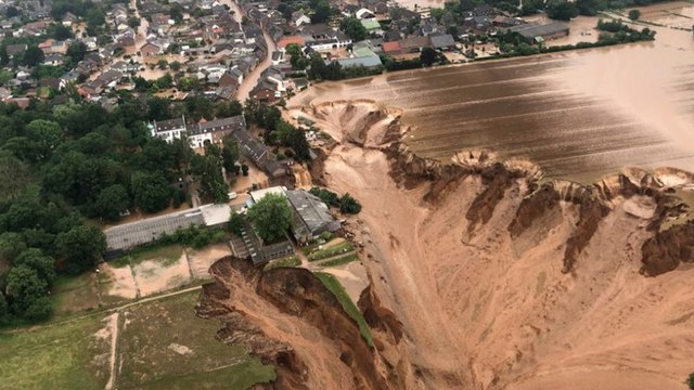 Glissement de terrain, inondations : l'Allemagne et la Belgique meurtries