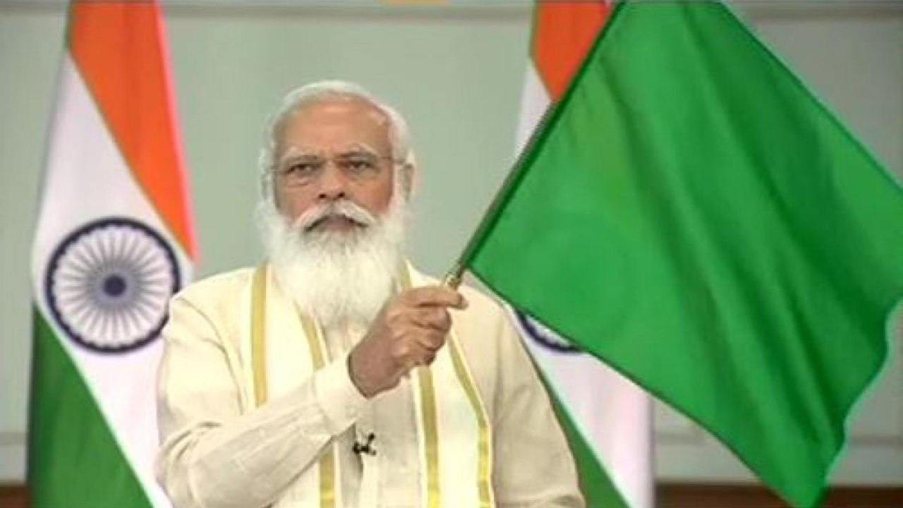 PM Modi inaugurates 5-star hotel atop Gandhinagar station