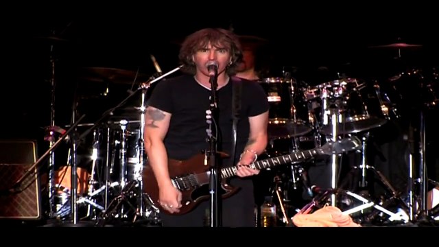 New Model Army — War – (Taubertal–Festival 2006 — Live in Concert)