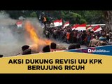 Aksi Dukung Revisi UU KPK Berujung Ricuh | Katadata Indonesia