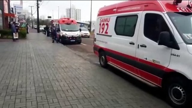 Alterado, homem traz problemas em clínica e precisa ser contido pelas equipes do Samu e GM