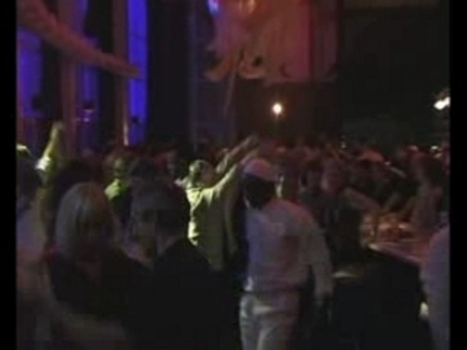 2007-12-26 loungebar1