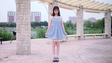 नृत्य करती सुंदर लड़कियां भाग 1