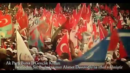 Başbakan Ahmet Davutoğlu'na çok konuşulacak klip