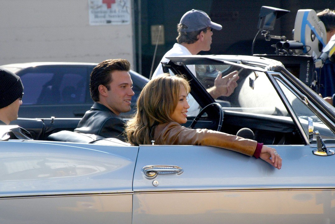 These Photos of Jennifer Lopez and Ben Affleck Sitting in L.A. Traffic Are Such a Mood
