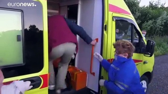 Это наше второе рождение : в результате жесткой посадки самолета никто не погиб