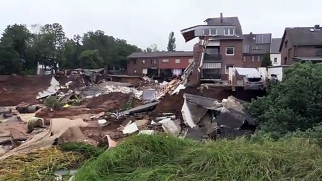 Aumentan a 156 los fallecidos por las inundaciones en Alemania y Bélgica