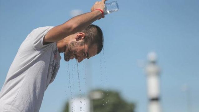 Bayramda hissedilen sıcaklık 40 dereceyi geçecek! Meteoroloji Uzmanı, Güneşe çıkmayın uyarısı yaptı