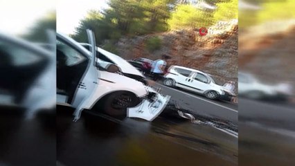 Antalya'da feci kaza: 2 ölü, 5 yaralı