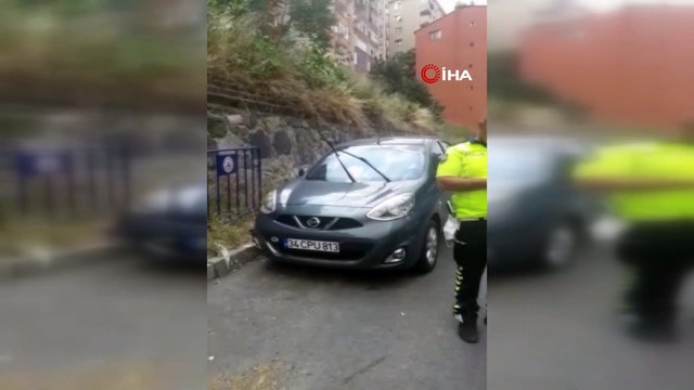 İstanbul’da ilginç olay: “Hatalı park” ihbarına giden polis çalıntı aracı ve uyuşturucu yakaladı