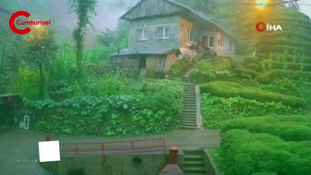 Rize'de sel felaketinin yeni görüntüleri ortaya çıktı...Sel ve heyelan böyle geldi