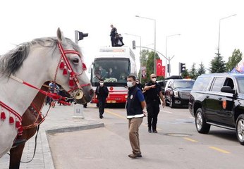 ERDOĞAN: 2023'E GİDEN SÜREÇTE SİZLERİN KATKILARINI ALMAK İSTİYORUM
