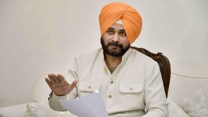 Tải video: Amid Punjab Congress discord Sidhu meets ministers, MLAs