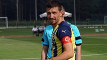 Fenerbahçe'nin Csikszereda ile oynadığı maçta kaptanlık pazubandı takan Mert Hakan mutluluktan mest oldu