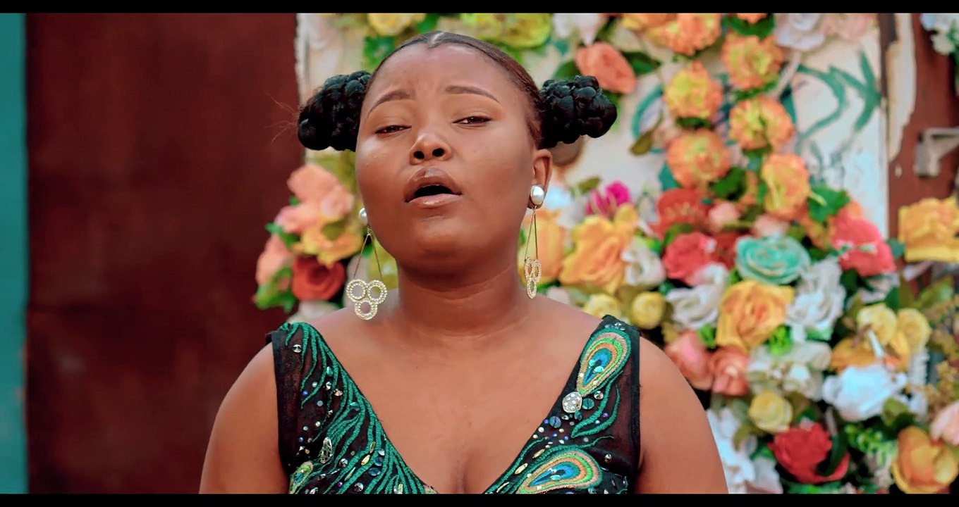 Anjella - Sina Bahati (Official Music Video)