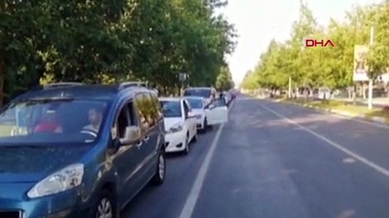 Tekirdağ'da feribot iskelesinde bayram yoğunluğu