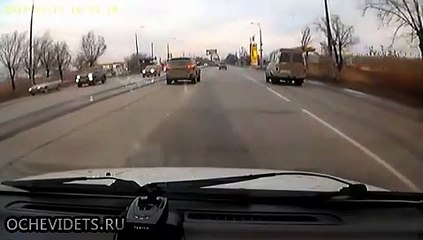 Tartıştığı sürücüyü ölüme itti