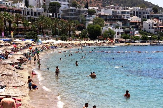 Bodrum kırmızı alarma geçti, nüfus 1 milyonu geçti