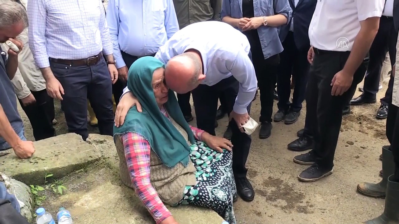 RİZE - Bakanlar Soylu ve Karaismailoğlu, Rize'de afet bölgesindeki incelemelerini sürdürdü