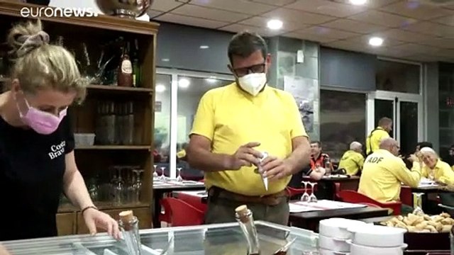 Incendi fuori controllo in Catalogna, 350 persone evacuate a Llançà