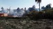 Incêndio de grandes proporções é combatido pelos bombeiros no Bairro Santos Dumont