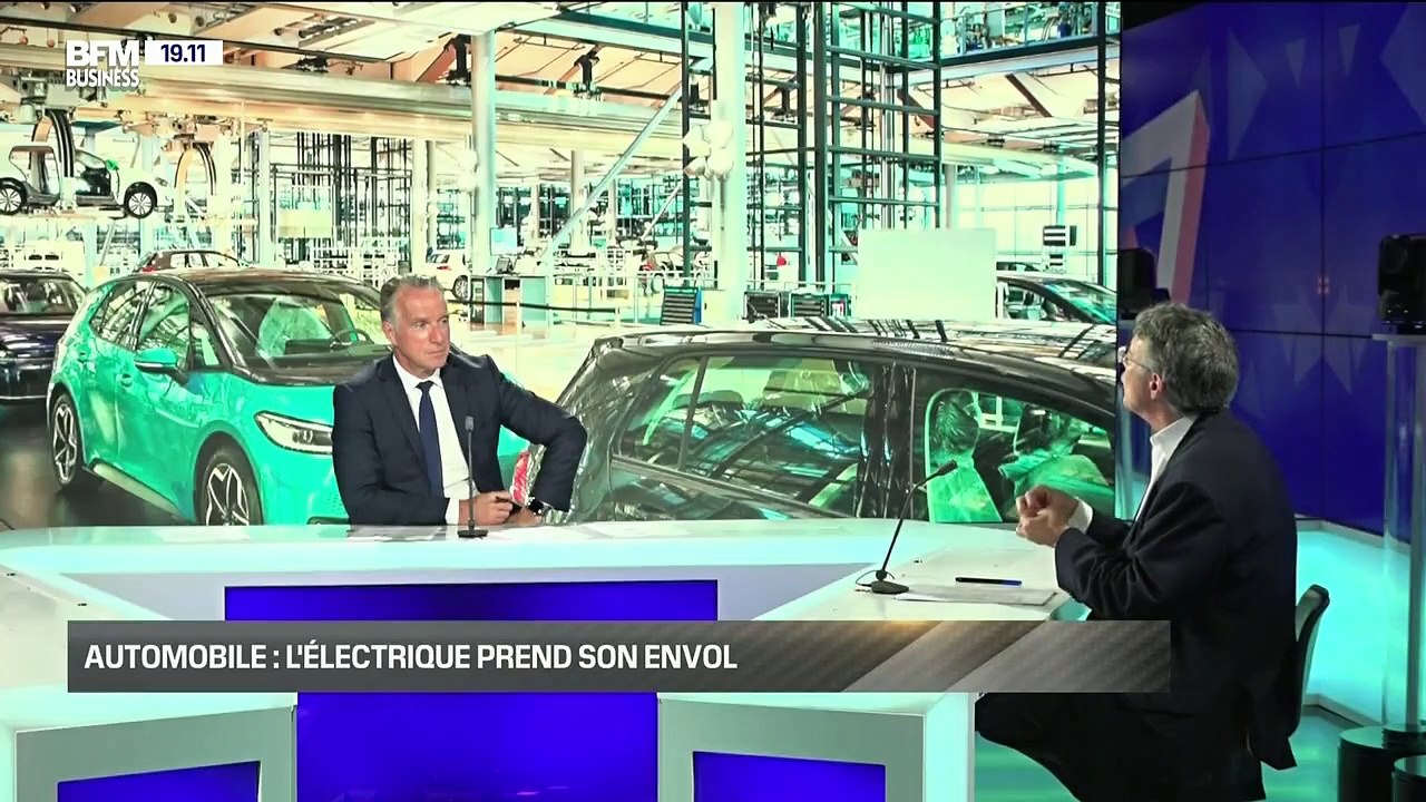 BFM Stratégie (Cours n°160): Automobile, l'électrique prend son envol - 24/07