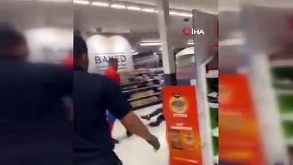 'Örümcek adam' marketi birbirine kattı, önüne gelene saldırdı: 5 gözaltı