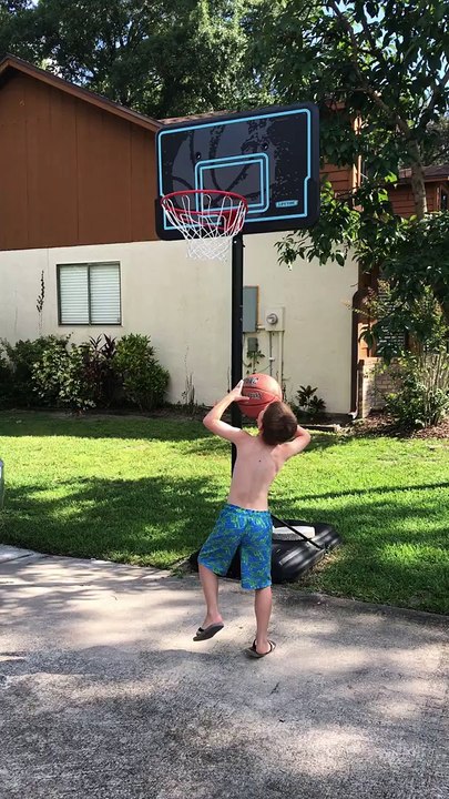 2020 06 21 17 16 40 Basketball