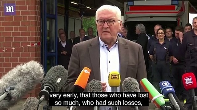 Inondations - Le candidat favori à la succession de Angela Merkel provoque l’indignation après avoir été filmé en train de rire ors d’une visite aux victimes