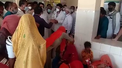 Video: अल्पसंख्यक मामलात मंत्री ने किया फतेहगढ़ सीएचसी का आकस्मिक निरीक्षण
