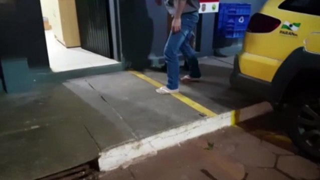 Acusado de agredir enteado e companheira, homem é detido pela PM na Rua Tamoios