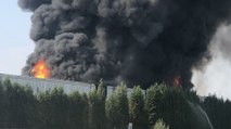 Tekirdağ’da geri dönüşüm fabrikasındaki yangın söndürüldü
