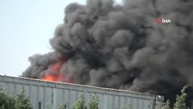Geri dönüşüm fabrikasındaki yangın söndürüldü