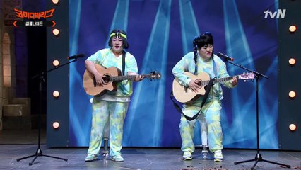 옷 터졌는데도 기타 들고 매력 어필하는 ★홍윤화, 이국주★