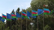 - AB Konseyi Başkanı Michel, Azerbaycan Cumhurbaşkanı Aliyev ile bir araya geldi