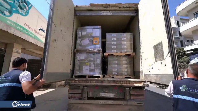 أورينت الإنسانية تؤمن دفعة من الشراب المضاد للالتهاب أموكسيسلين الخاص بالأطفال في الشمال السوري