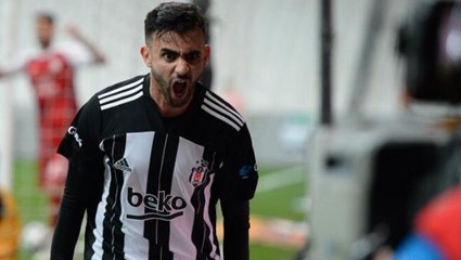 Galatasaraylı taraftar, Gomis'ten Ghezzal transferi için yardım istedi! Fransız yıldızdan cevap gecikmedi