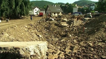 "Gespenstische Bilder": Merkel erschrocken über Ausmaß der Flutkatastrophe