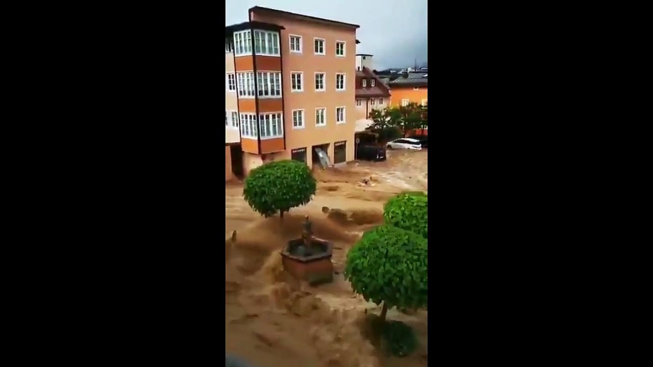 Hallein en Autriche touchée par une crue torrentielle ! 2021.07.17