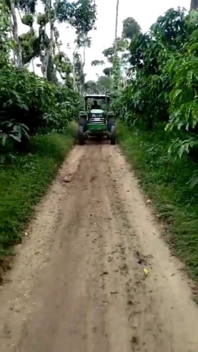 John Deere 5310 D 4WD Tractor | Biggest Wood Pulling Power |Amazing Power Stunt | Agricultur Farming Machine  @Zubair Menothil