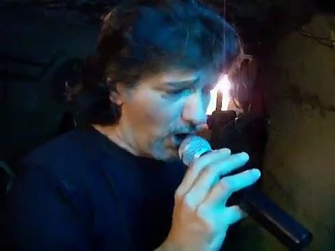 Thierry chante Voir un ami pleurer Jacques Brel 1