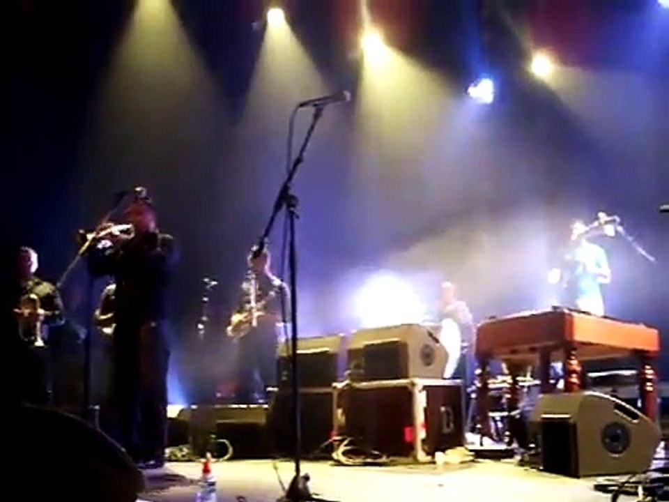 TARAF DE HAÏDOUKS & KOČANI ORKESTAR  BAND OF GYPSIES   23.03.2012 à Gonesse (2)