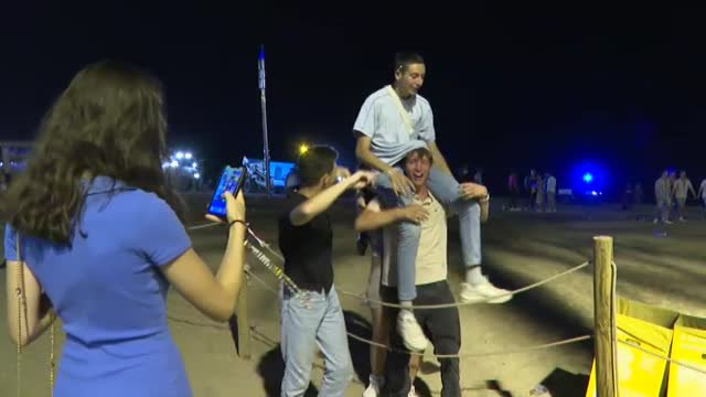 Primer fin de semana de vuelta al toque de queda