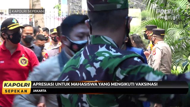 KAPOLRI SEPEKAN : Panglima TNI dan Kapolri Meninjau Vaksinasi Covid-19 Massal di Beberapa Wilayah dan Membagikan Sembako Kepada Warga Bandung Jawa Barat.(1/3)