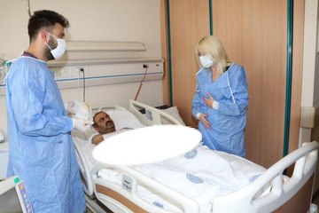 Kol nakli olan hastadan ilk görüntü