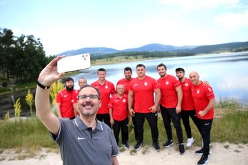 Son dakika haber! Bakan Kasapoğlu'ndan Tokyo 2020'ye katılacak milli güreşçilere ziyaret