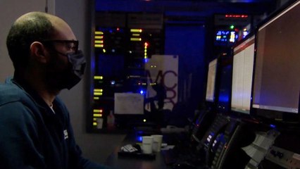 تساؤلات عن القوانين التي تضبط آليات عمل شركات بيع أنظمة القرصنة