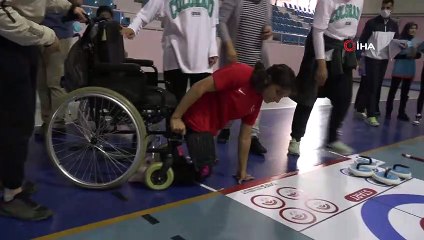 Erzurum'da Floor Curling müsabakaları başladı