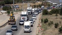 43 ilin geçiş güzergahında trafik yoğunluğu