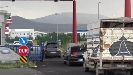 Kars Harakani Havalimanı'nda bayram yoğunluğu